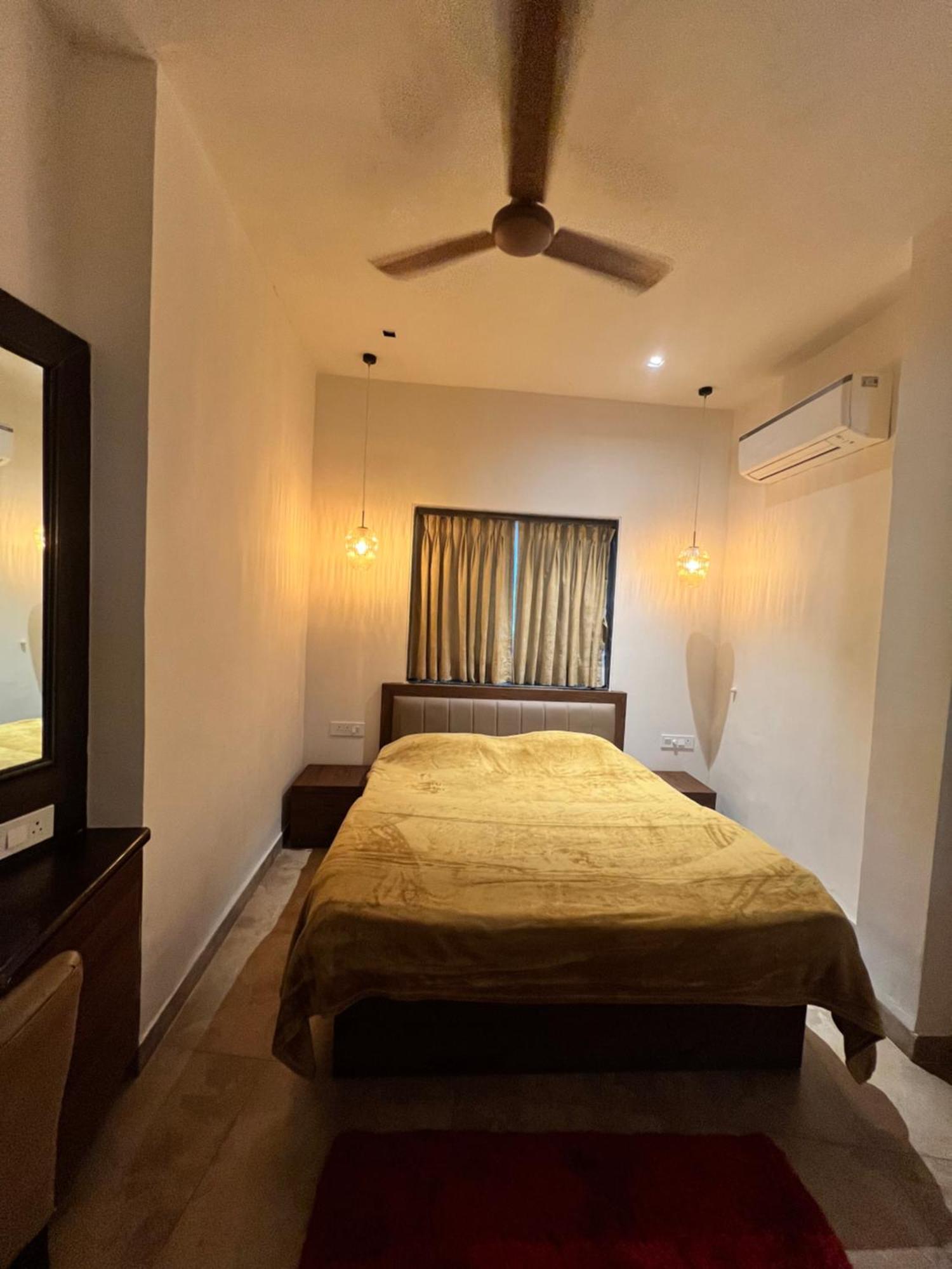 Villa By The Sea Mumbai  Buitenkant foto