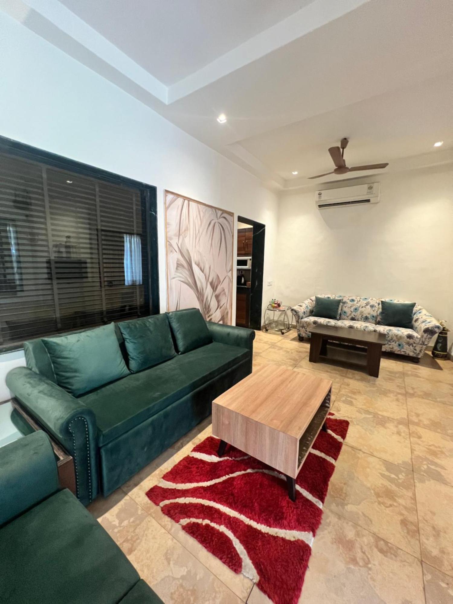 Villa By The Sea Mumbai  Buitenkant foto